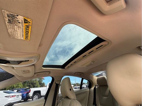 Used 2014 Volvo S60 T5 FWD image 30