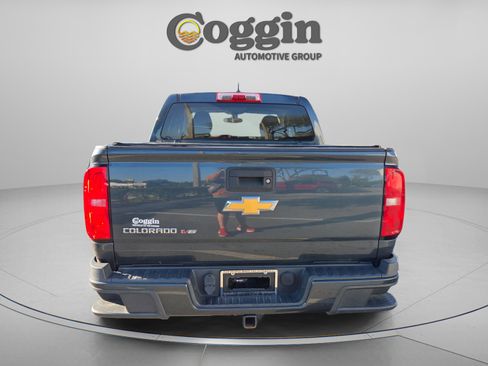 Used 2019 Chevrolet Colorado W/T w/ WT Convenience Package image 4