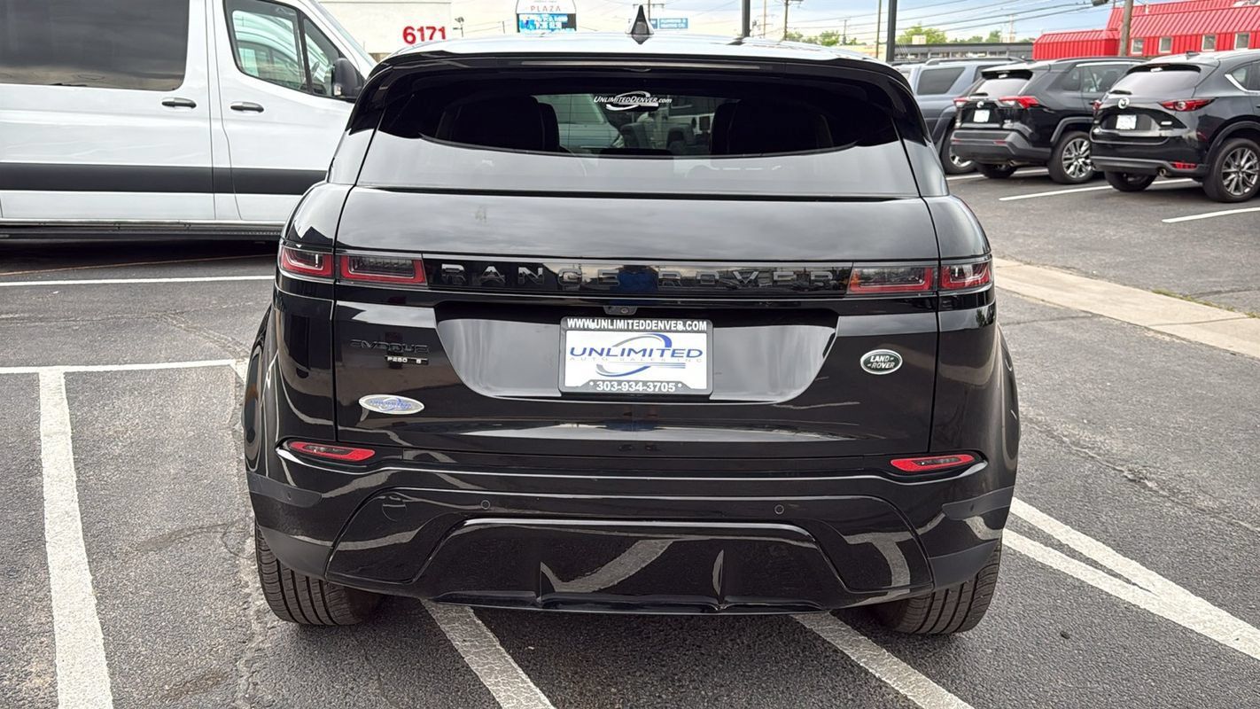 Used 2020 Land Rover Range Rover Evoque S AWD/4WD image 4