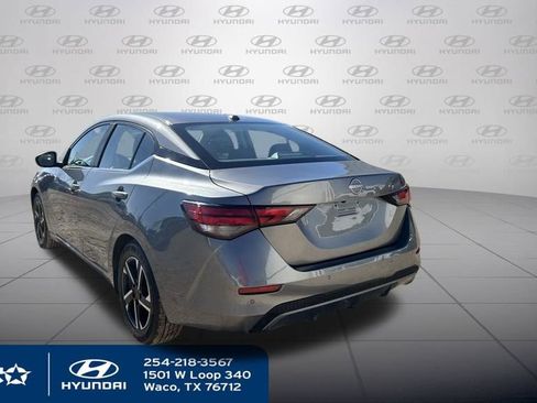 Used 2024 Nissan Sentra SV image 11
