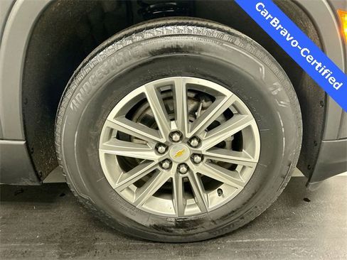 Certified 2023 Chevrolet Traverse LT w/ LPO, Floor Liner Package image 8