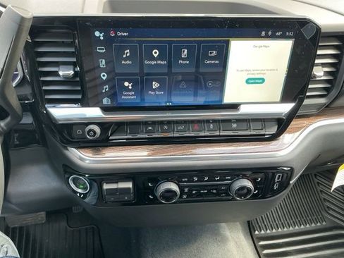New 2025 Chevrolet Silverado 1500 LT AWD/4WD image 17