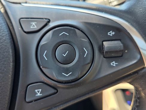 Used 2019 Buick Envision Premium w/ Driver Confidence Package AWD/4WD image 16