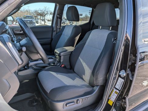 Certified 2023 Toyota Tacoma TRD Sport image 16