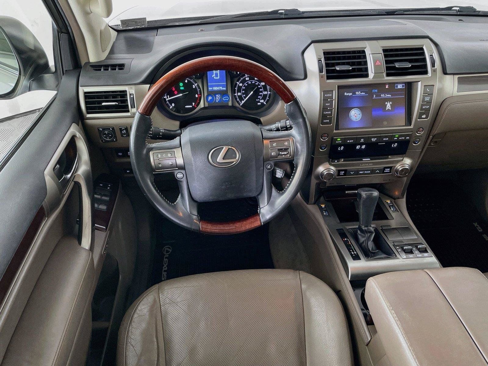 Used 2015 Lexus GX 460 w/ Premium Package AWD/4WD image 26