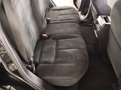 Used 2019 Nissan Murano S FWD image 13