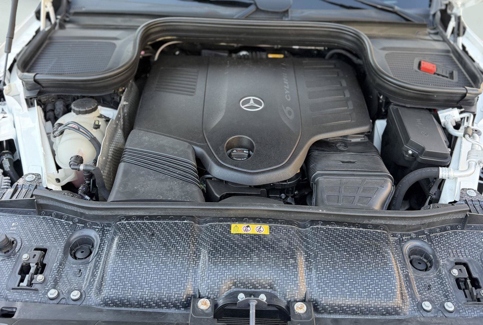 Used 2024 Mercedes-Benz GLS 450 4MATIC image 22