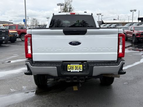 Certified 2024 Ford F350 XLT image 6