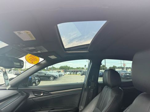Used 2019 Honda Civic EX-L image 24
