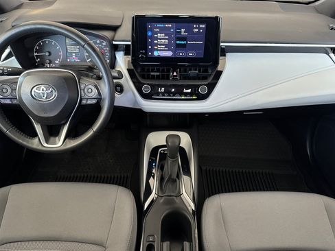 Certified 2025 Toyota Corolla SE FWD image 12