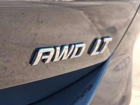 Certified 2022 Chevrolet Equinox LT image 32