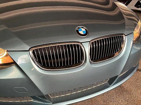 Used 2008 BMW 335i Convertible image 27