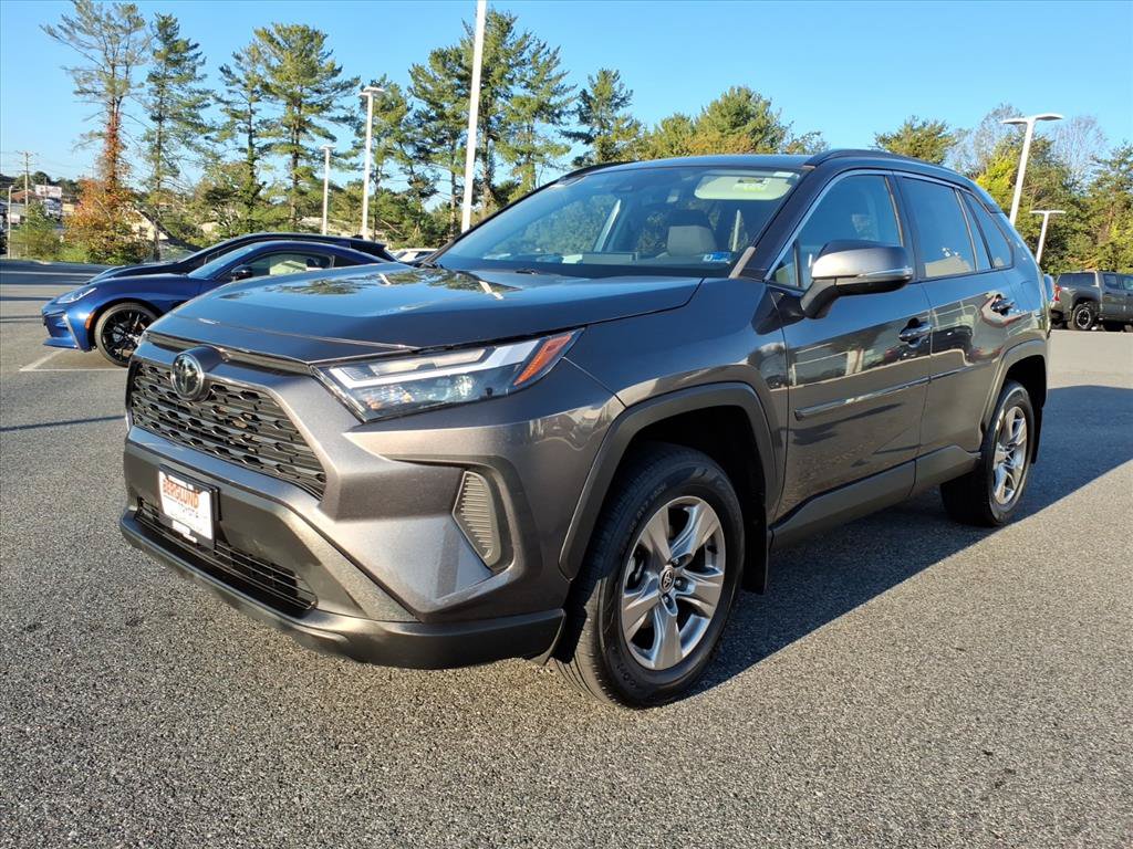 Used 2023 Toyota RAV4 XLE w/ Convenience Package AWD/4WD image 14