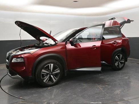 Used 2022 Nissan Rogue Platinum AWD/4WD image 29