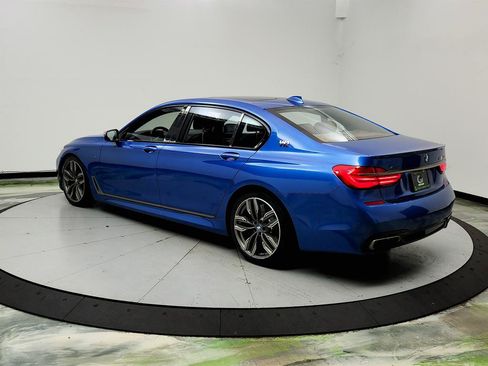 Used 2018 BMW M760i xDrive AWD/4WD image 7