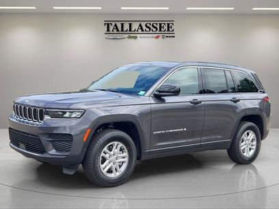 New 2025 Jeep Grand Cherokee Laredo w/ Luxury Tech Group I