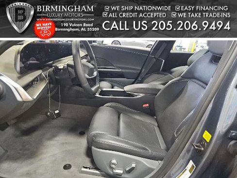 Used 2025 Lucid Air Touring AWD/4WD image 2