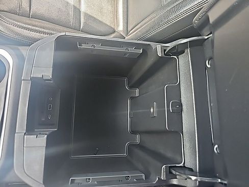 Used 2020 GMC Sierra 3500 Denali w/ Denali Ultimate Package image 25