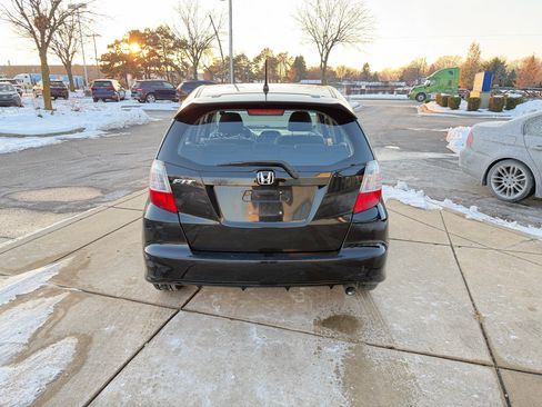 Used 2013 Honda Fit Sport image 6