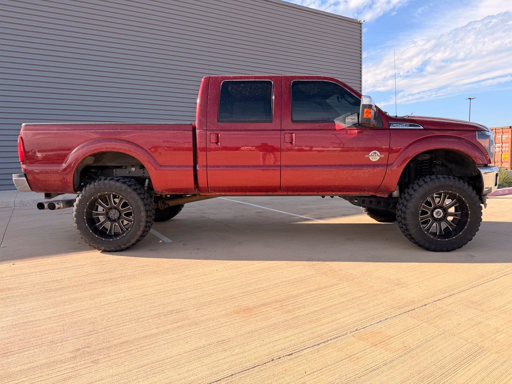 Used 2016 Ford F250 Lariat w/ Lariat Ultimate Package AWD/4WD image 2