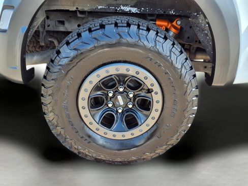 Used 2022 Ford F150 Raptor w/ Equipment Group 801A High AWD/4WD image 9