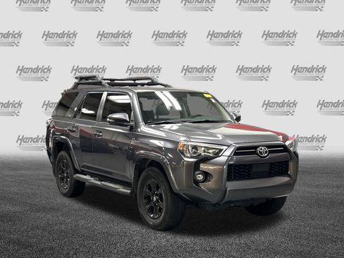 Used 2021 Toyota 4Runner SR5 Premium w/ Moonroof Package RWD image 2