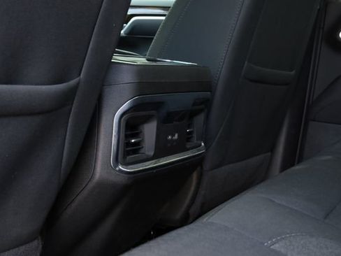 Used 2023 GMC Sierra 1500 Elevation image 9