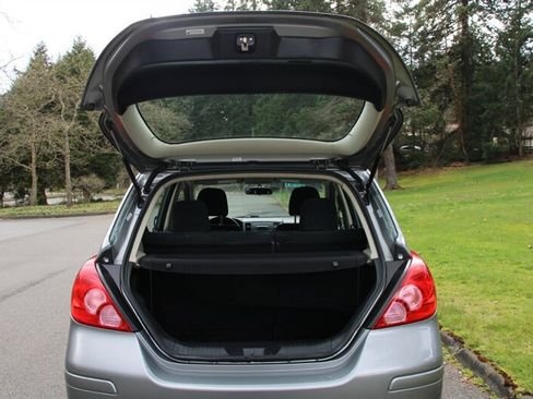 Used 2012 Nissan Versa 1.8 S image 16