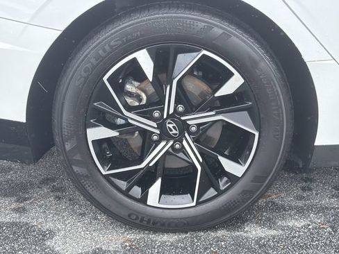 Certified 2025 Hyundai Sonata SEL FWD image 18