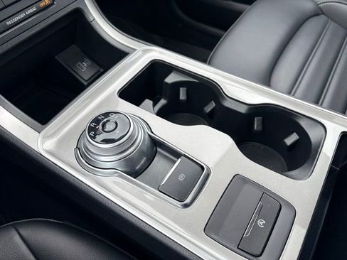 Used 2024 Ford Edge SEL w/ Convenience Package image 34