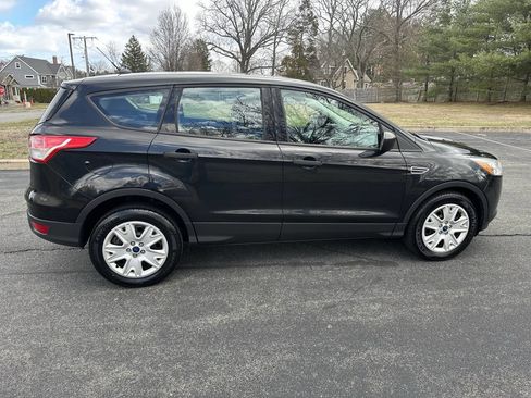 Used 2014 Ford Escape S image 9