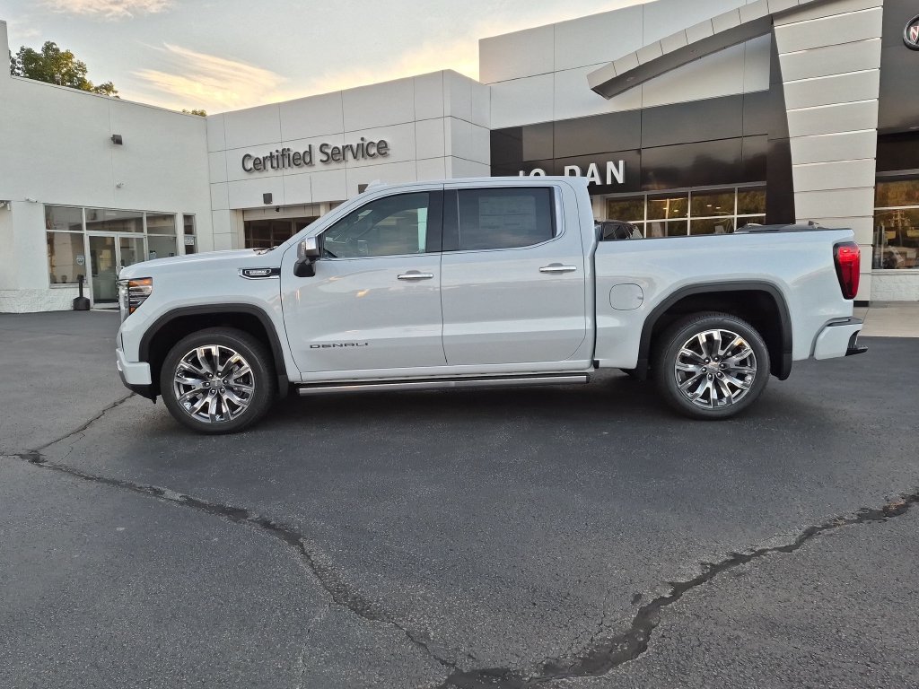 New 2026 GMC Sierra 1500 Denali AWD/4WD image 13