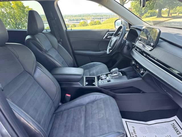 Used 2022 Mitsubishi Outlander SEL Black Edition FWD image 10