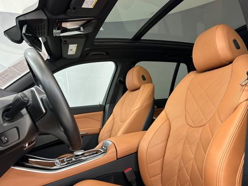 Certified 2024 BMW X5 xDrive40i w/ M Sport Package AWD/4WD image 16
