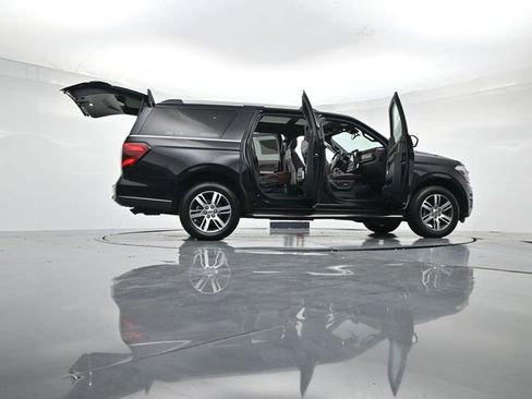 Used 2023 Ford Expedition Max Limited image 52