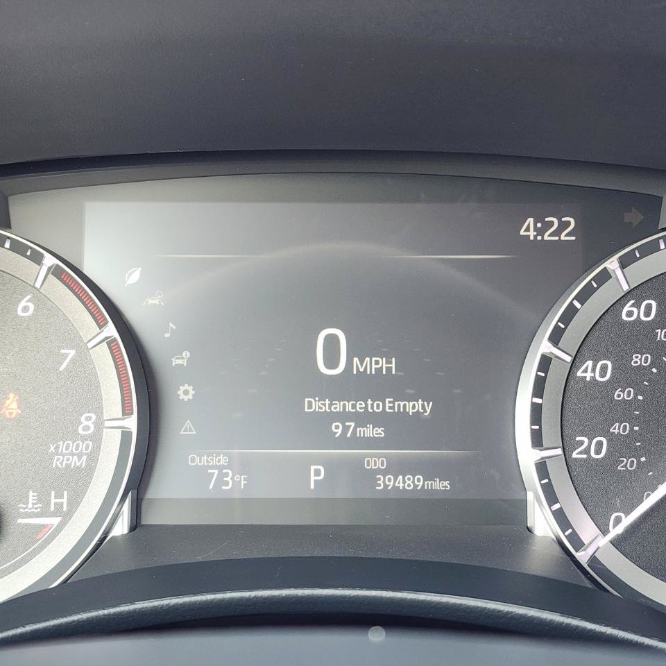 Used 2024 Toyota Highlander XLE FWD image 8
