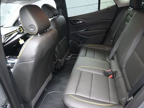 New 2026 Chevrolet Trax ACTIV w/ Driver Confidence Package image 9