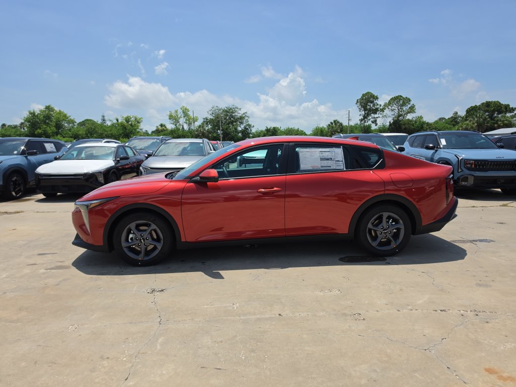 New 2026 Kia K4 FWD image 5