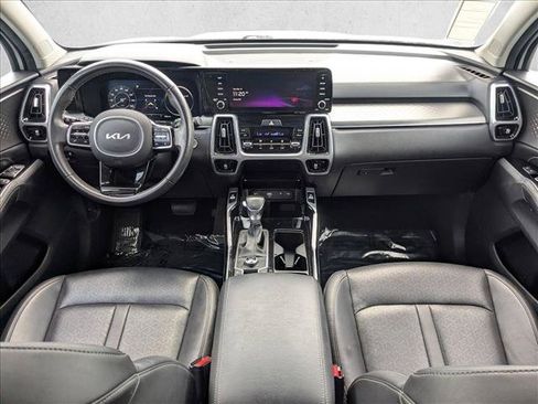 Used 2023 Kia Sorento SX FWD image 15