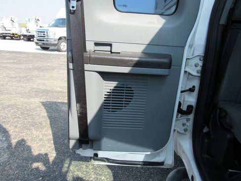 Used 2016 Ford F250 XL RWD image 15