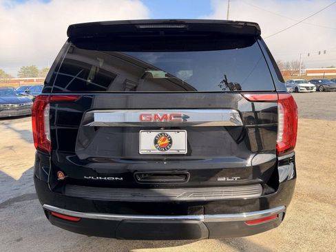 Used 2023 GMC Yukon XL SLT AWD/4WD image 4