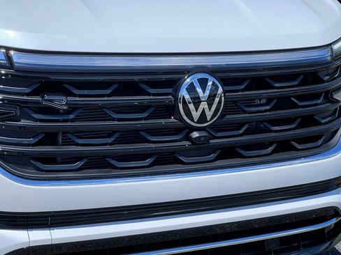 Used 2026 Volkswagen Atlas SEL Premium R-Line AWD/4WD image 37