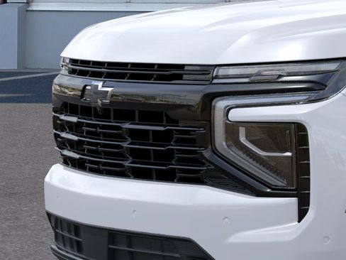 New 2026 Chevrolet Suburban RST w/ Comfort Package AWD/4WD image 13