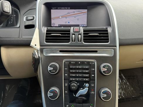 Used 2014 Volvo XC60 3.2 image 24