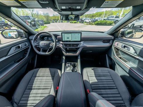 New 2026 Ford Explorer ST-Line AWD/4WD image 43