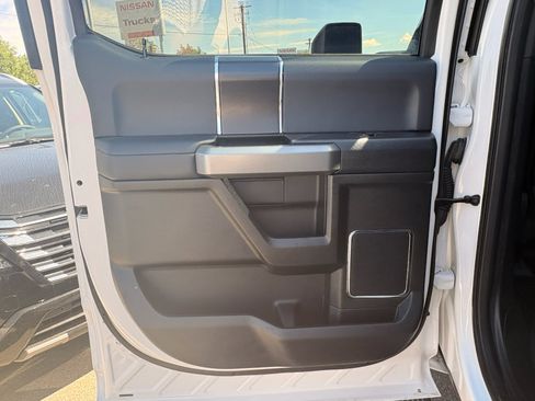 Used 2019 Ford F350 Platinum w/ Platinum Ultimate Package AWD/4WD image 11