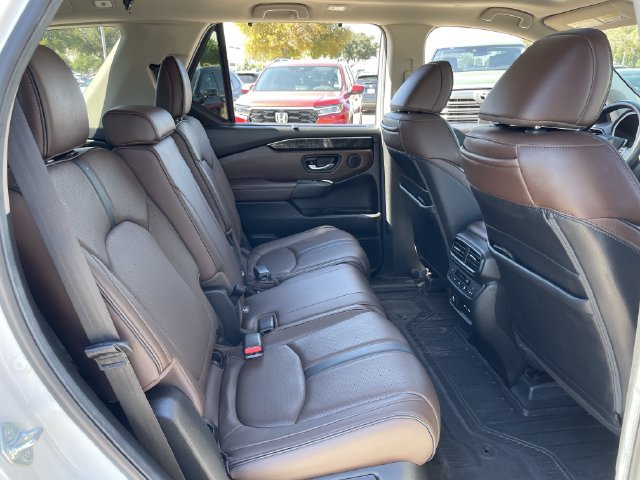 Used 2024 Honda Pilot Elite image 28