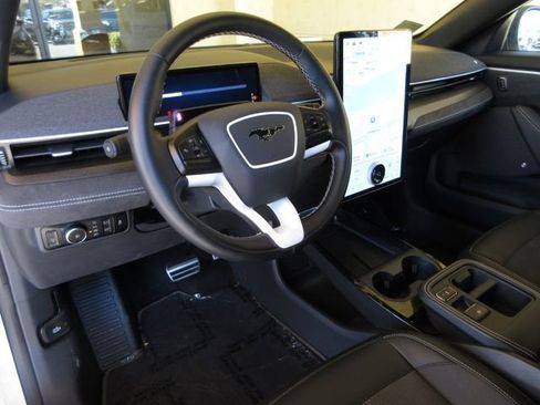 Certified 2025 Ford Mustang Mach-E GT image 13