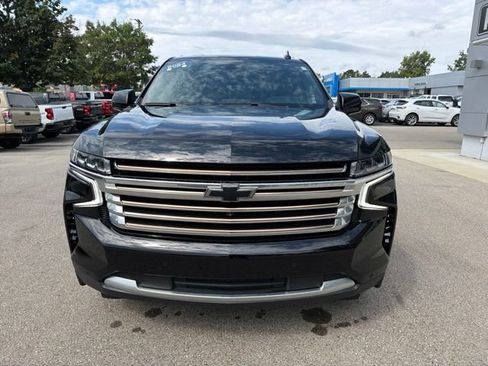 Certified 2024 Chevrolet Suburban High Country AWD/4WD image 8