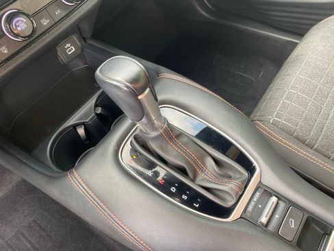 Used 2024 Honda HR-V Sport image 15
